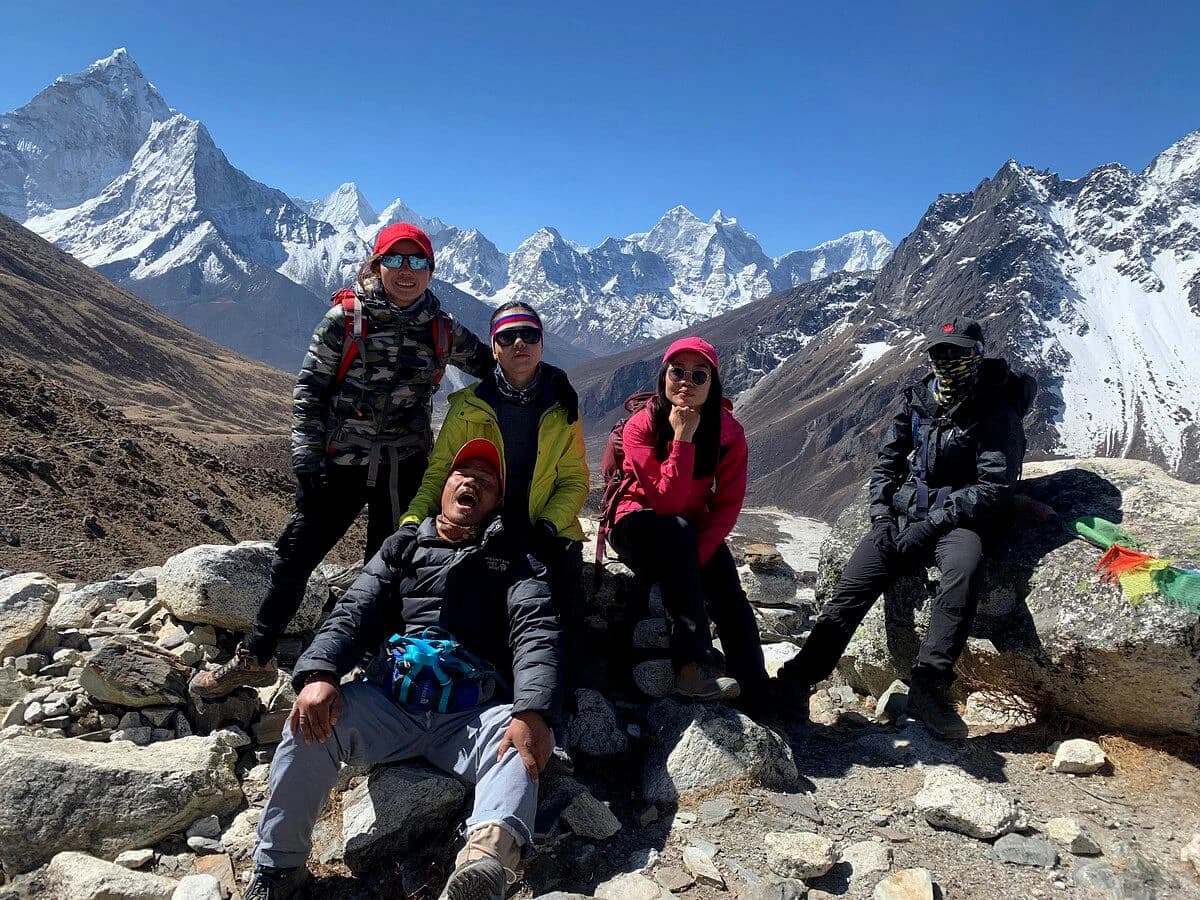 Trek to Mountain